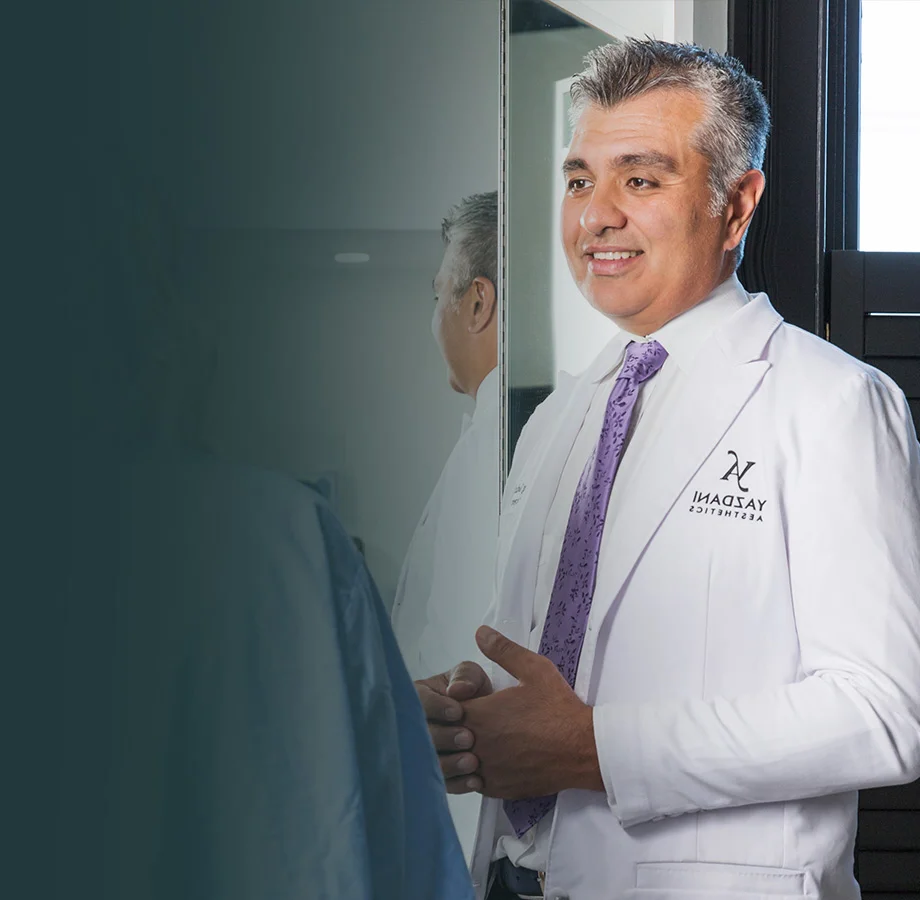Dr. Arjang Yazdani in the Yazdani Aesthetics clinic